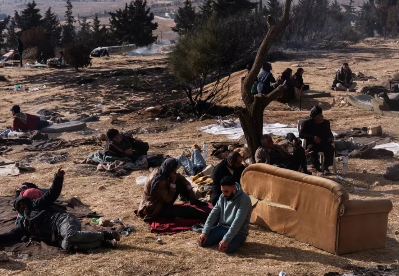 Sednaya Hapishanesi'nin zemininde ölüm izleri: Aileler kaybolan yakınlarını arıyor