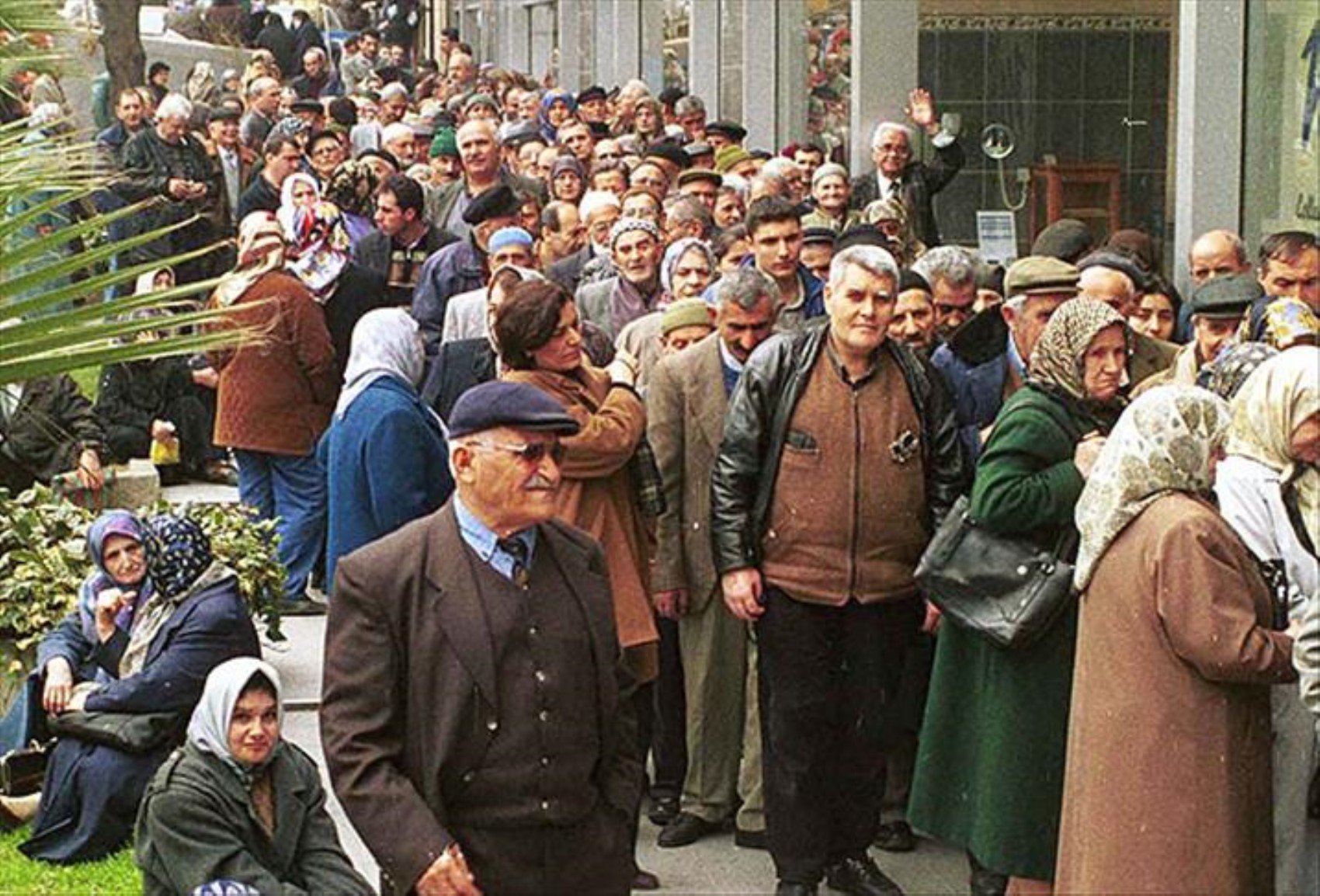 Yandaştan al haberi: AKP'nin en düşük emekli maaşı için düşündüğü rakam kulislerden sızdı!