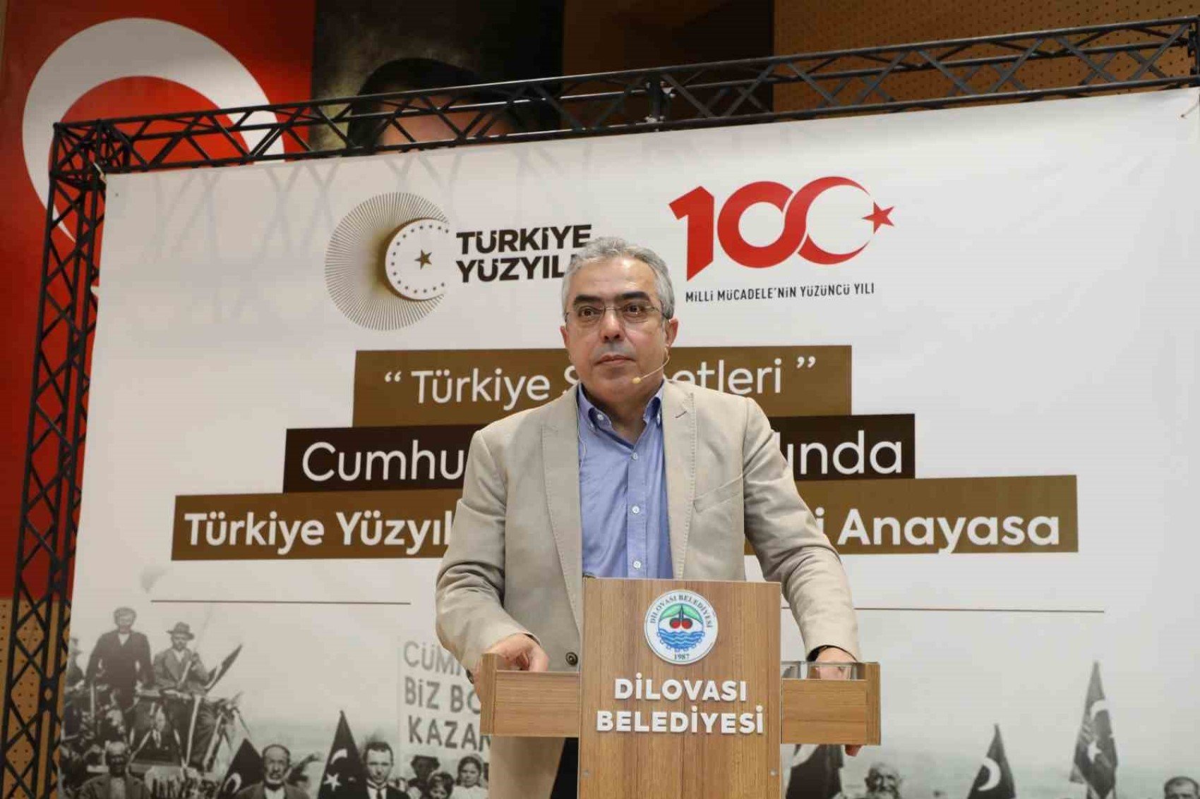 Mehmet Uçum'dan anadilde eğitim açıklaması: 'Erdoğan devrim yaptı'