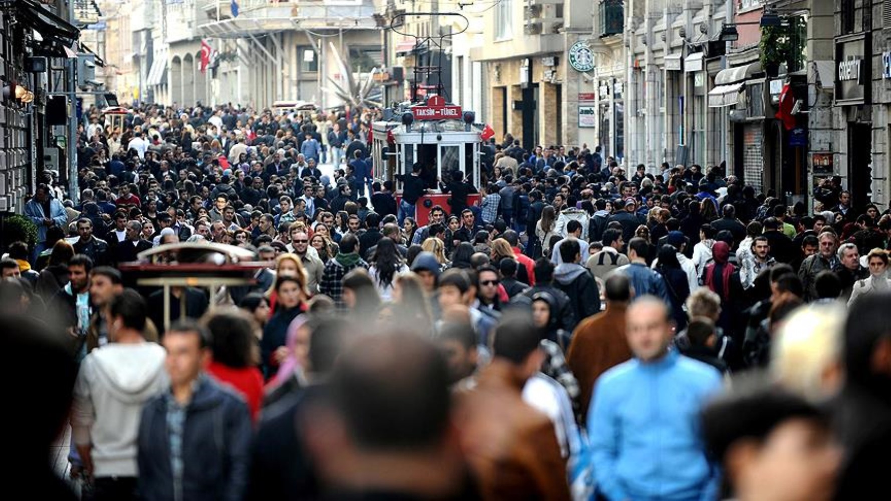 Salario minimo, mancano solo 3 incontri! Svelato di quanto aumenterà la retribuzione dei cittadini nel 2025