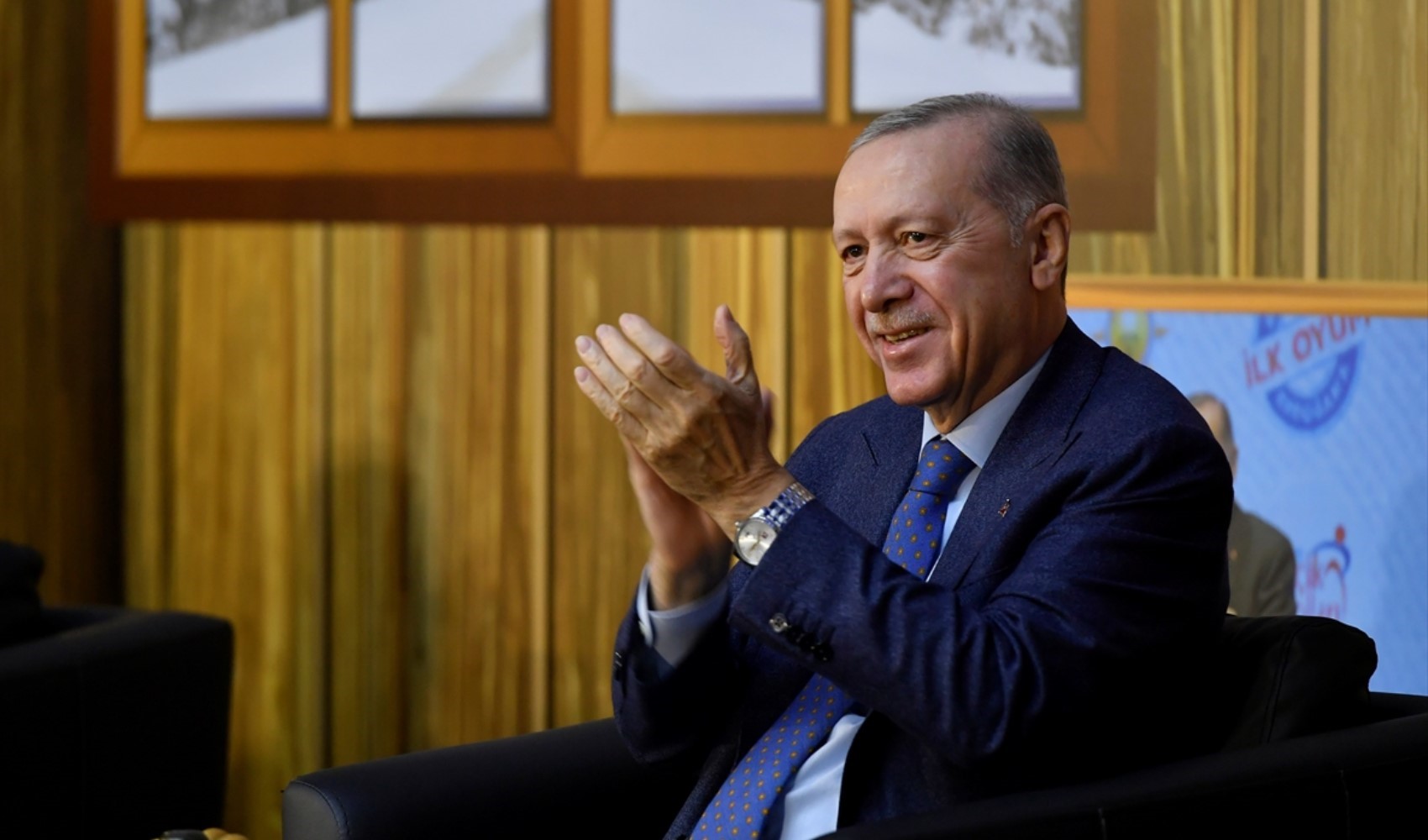 Erdoğan'dan gençlere evlilik çağrısı