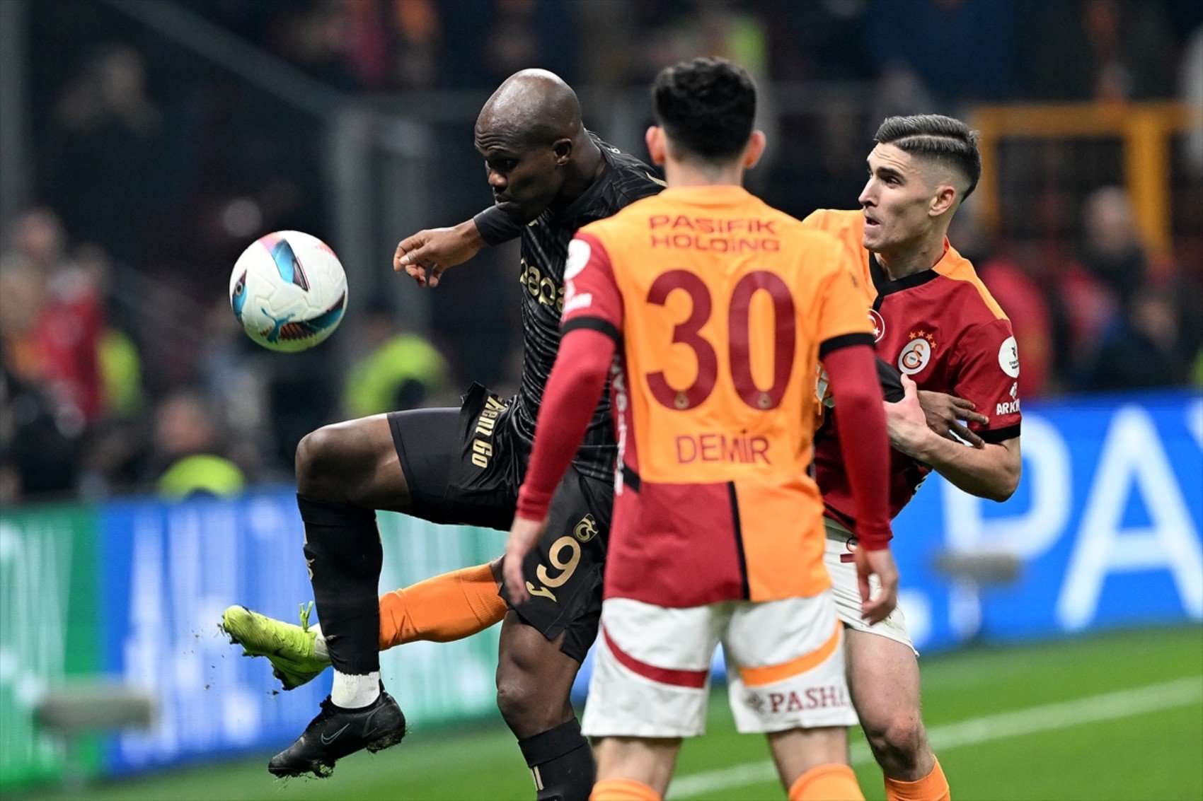 Süper Lig ve Avrupa'da mağlubiyetsiz tek takım: Galatasaray