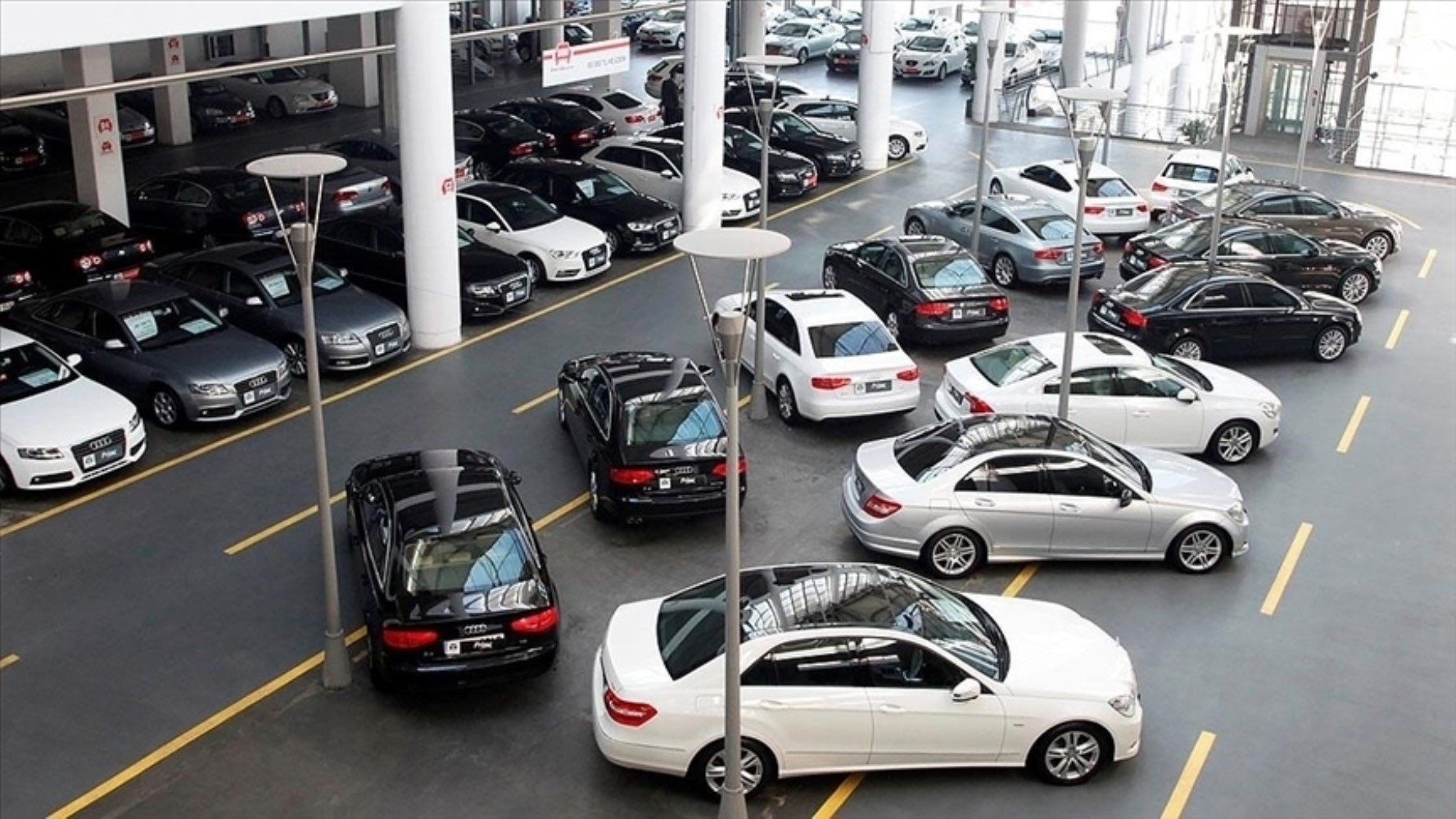 Calo nel mercato delle auto usate a novembre: quali veicoli sono più richiesti?