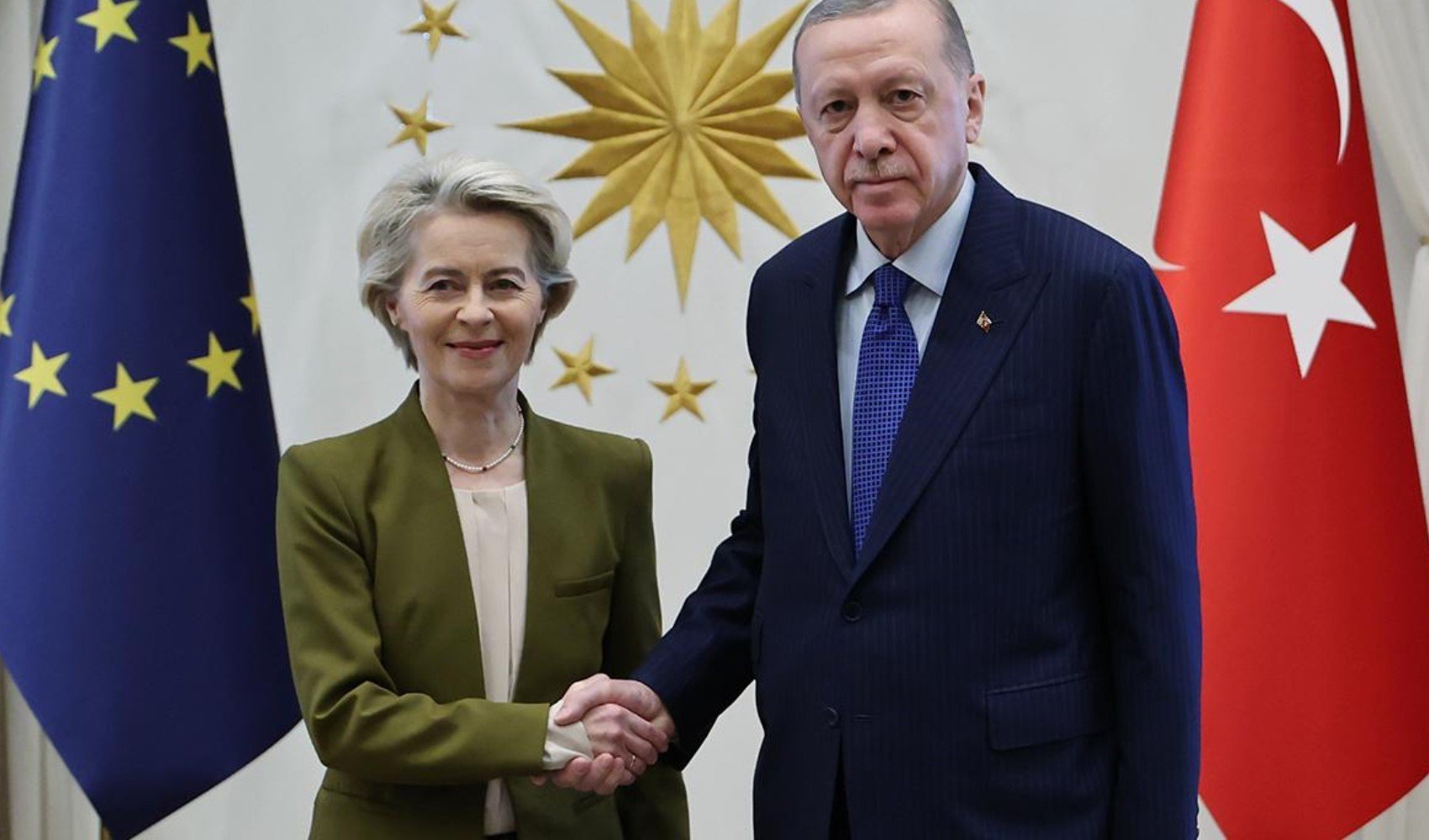 18 Aralık 2024 gazete manşetleri... Gazeteler, Erdoğan ve von der Leyen  görüşmesini nasıl değerlendirdi? Yeni bir göç dalgası tehlikesi