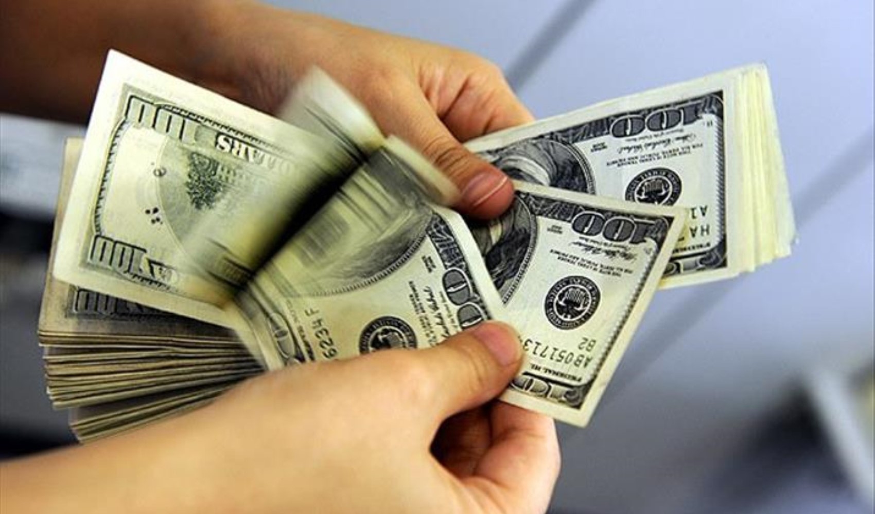 Dolar ve Euro kuru bugün ne kadar oldu? 2 Aralık Pazartesi 2024 döviz kuru fiyatları