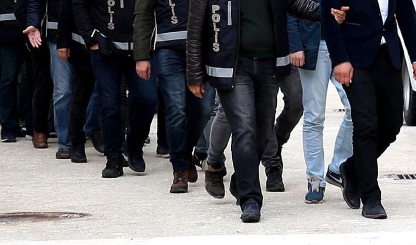 Grande operazione a Smirne: 767 sospettati arrestati!