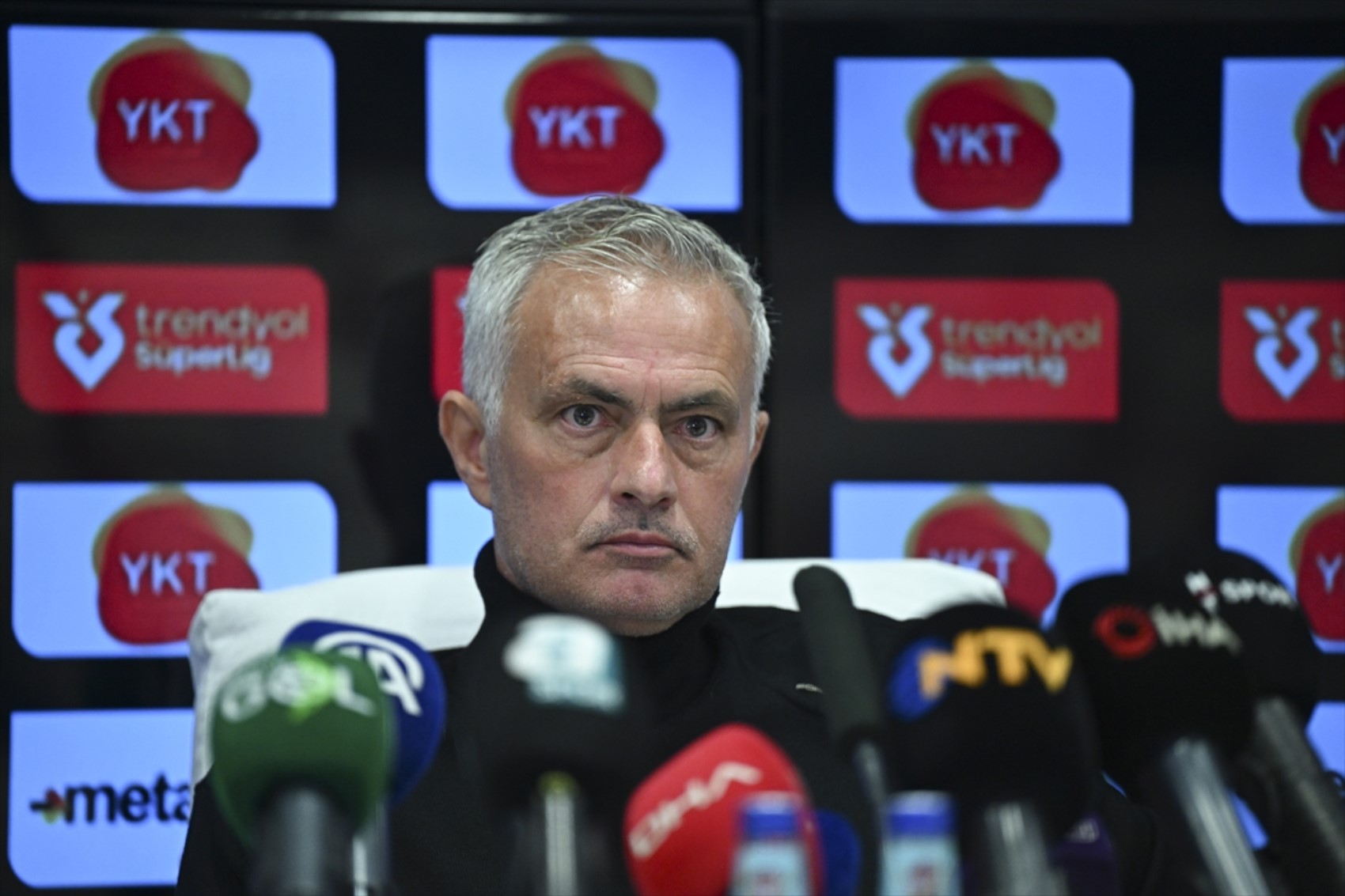 Jose Mourinho bugün İstanbul'dan ayrılacak