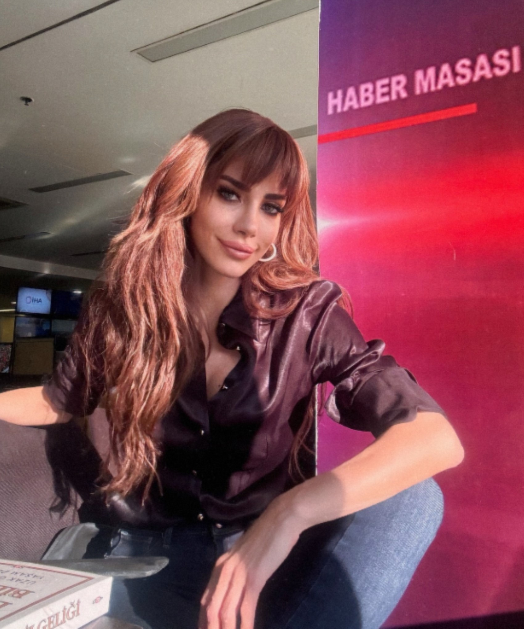 Habertürk spikeri Ela Cebeci, tacizci yüzünden binada mahsur kaldı