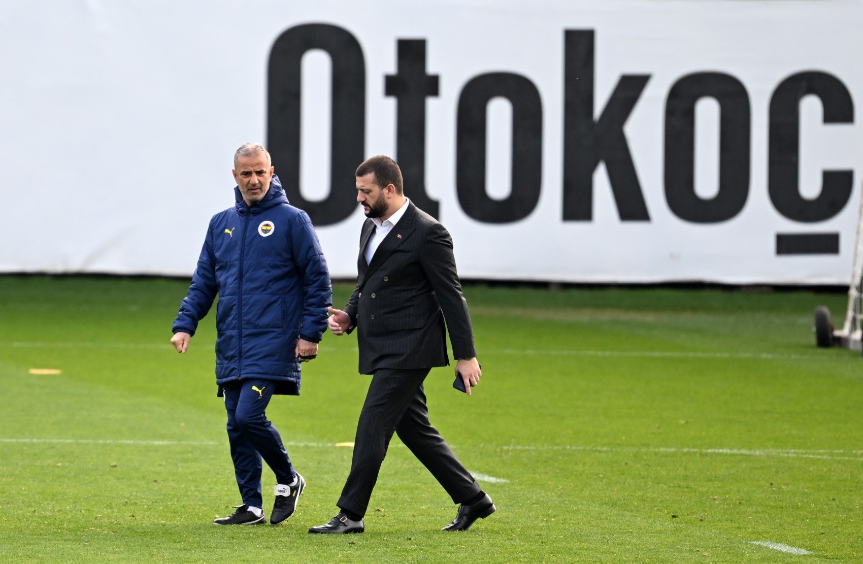 İsmail Kartal'ın kalmasını istiyordu: Fenerbahçe yöneticisi Ahmet Ketenci'den gece yarısı olay paylaşımlar!