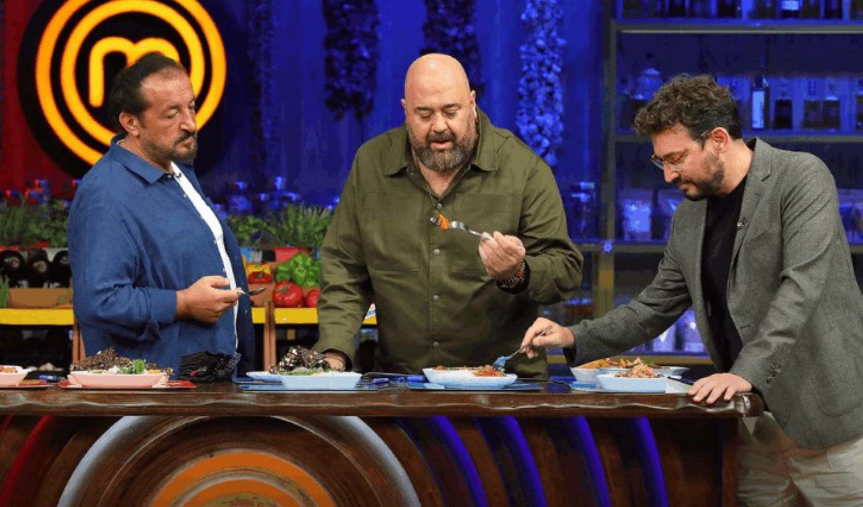 MasterChef'te 3. ceketin sahibi kim oldu? 24 Aralık MasterChef'te ceket kazanan kişi kim oldu!