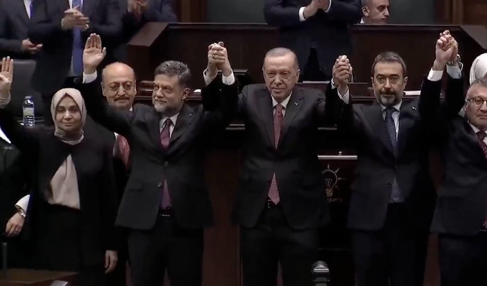 Gelecek Partisi'nden istifa eden Nedim Yamalı, AKP'ye katıldı!