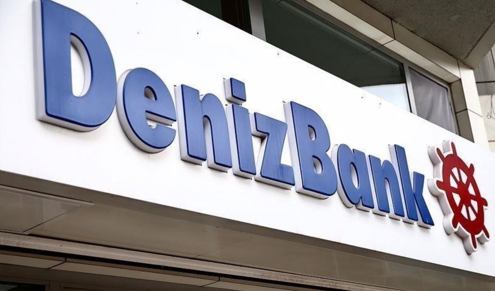 Denizbank'ın acı kaybı! Genel müdür yardımcısı kalp krizi geçirdi, hayatını kaybetti