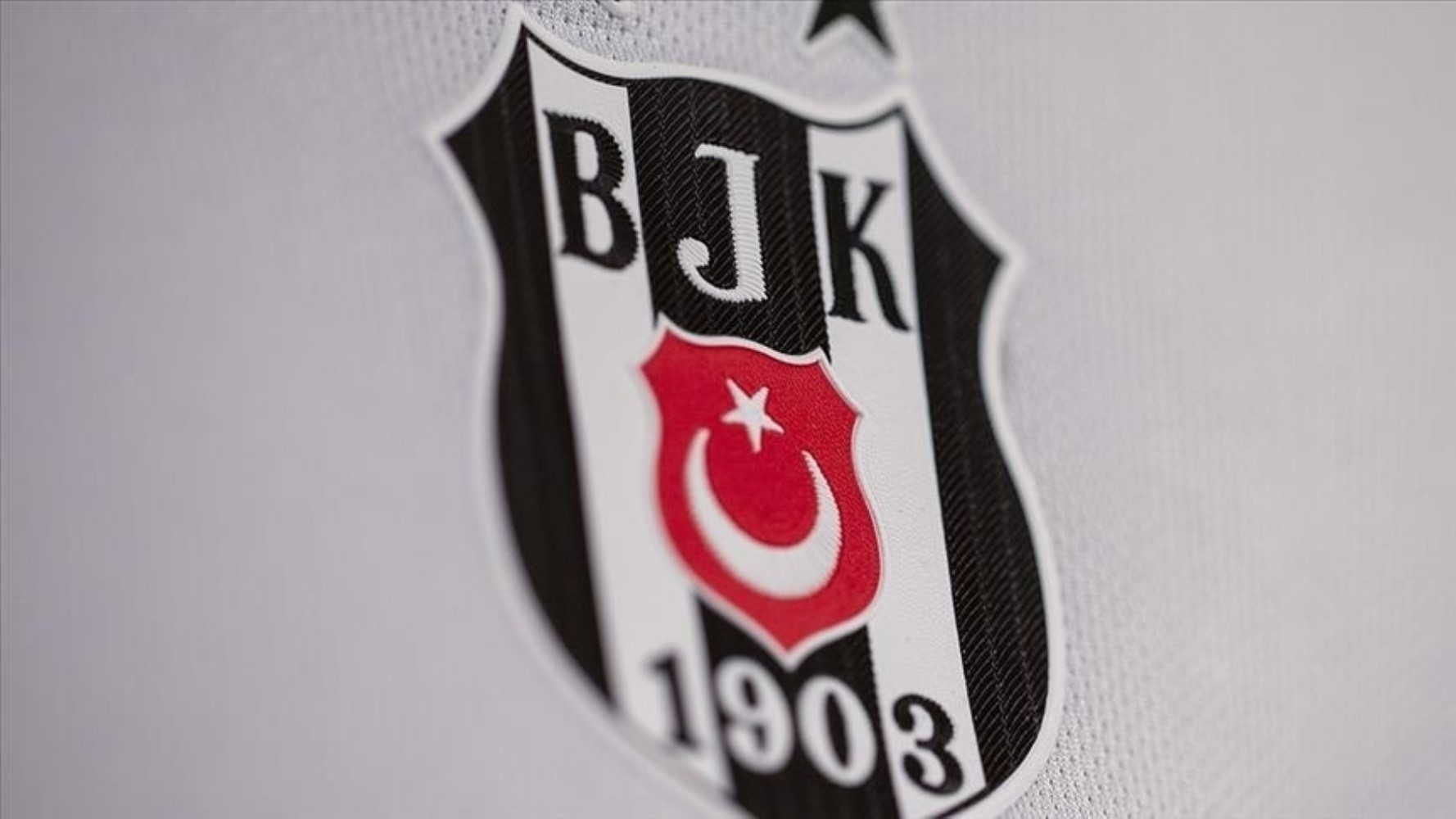 Beşiktaş seçiminde Hüseyin Yücel ve Serdal Adalı'nın yönetim listeleri belli oldu