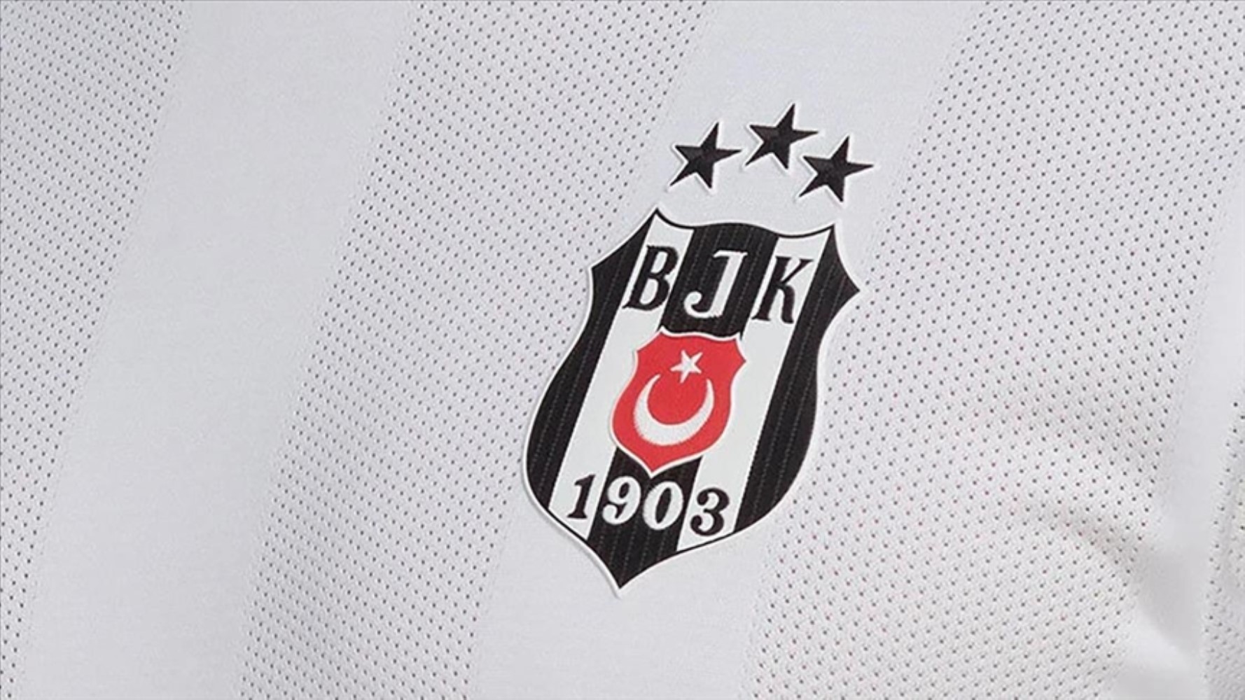 Beşiktaş seçiminde Hüseyin Yücel ve Serdal Adalı'nın yönetim listeleri belli oldu