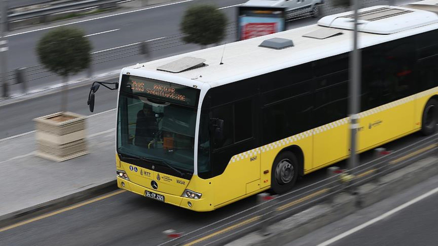 İstanbul'da toplu taşıma krizi: Otobüsler bugün çalışacak mı? Toplu taşıma seferleri devam ediyor mu?