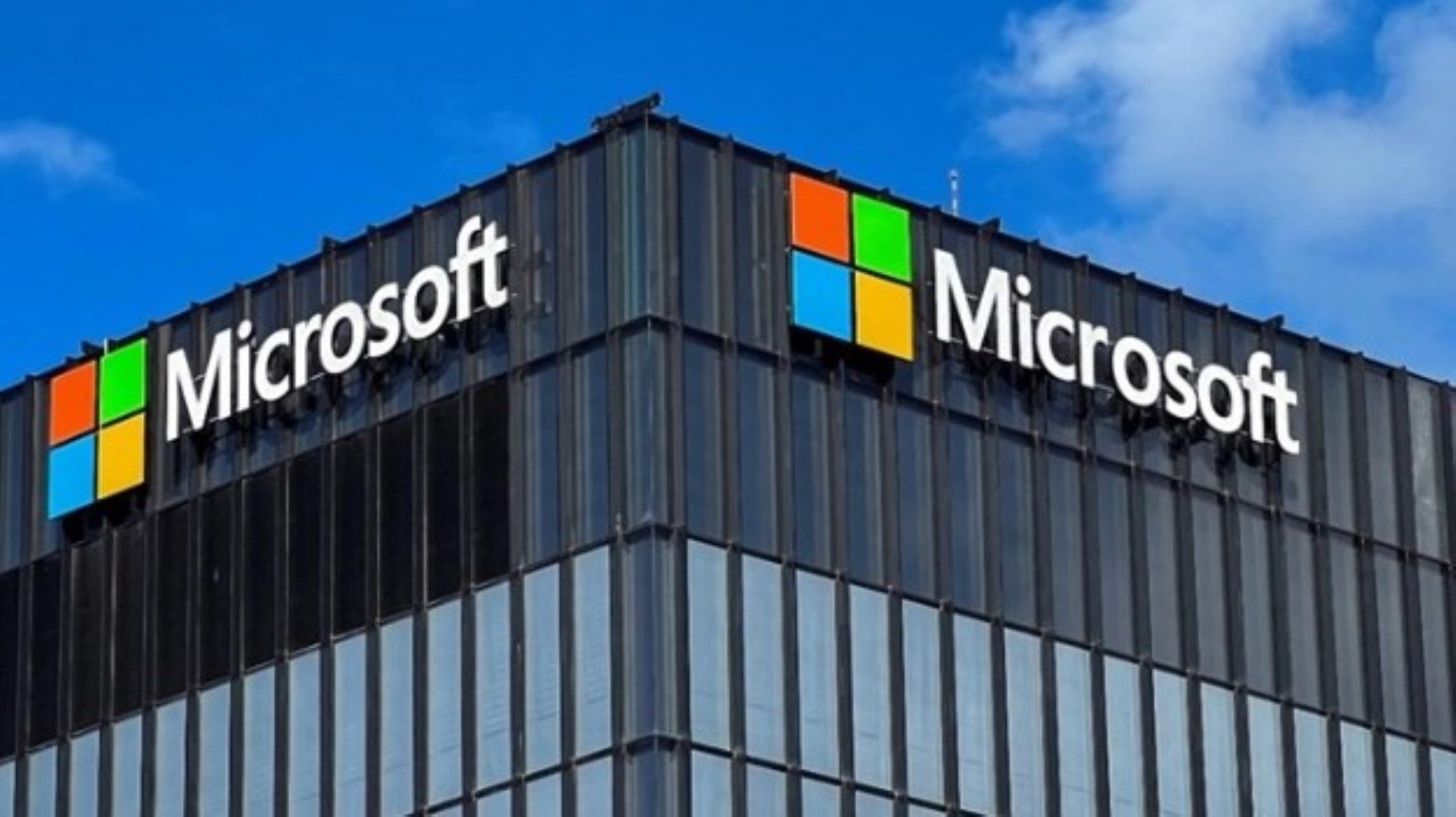 Microsoft'un yazılım lisansları kırıldı, ömür boyu etkinleştirme