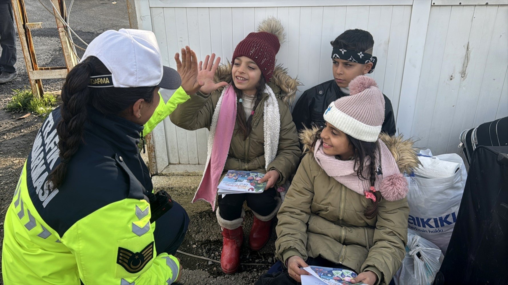 Türkiye'deki Suriyeliler kendi ülkelerine dönecek mi? 'Her 10 Suriyeliden 8'i...'