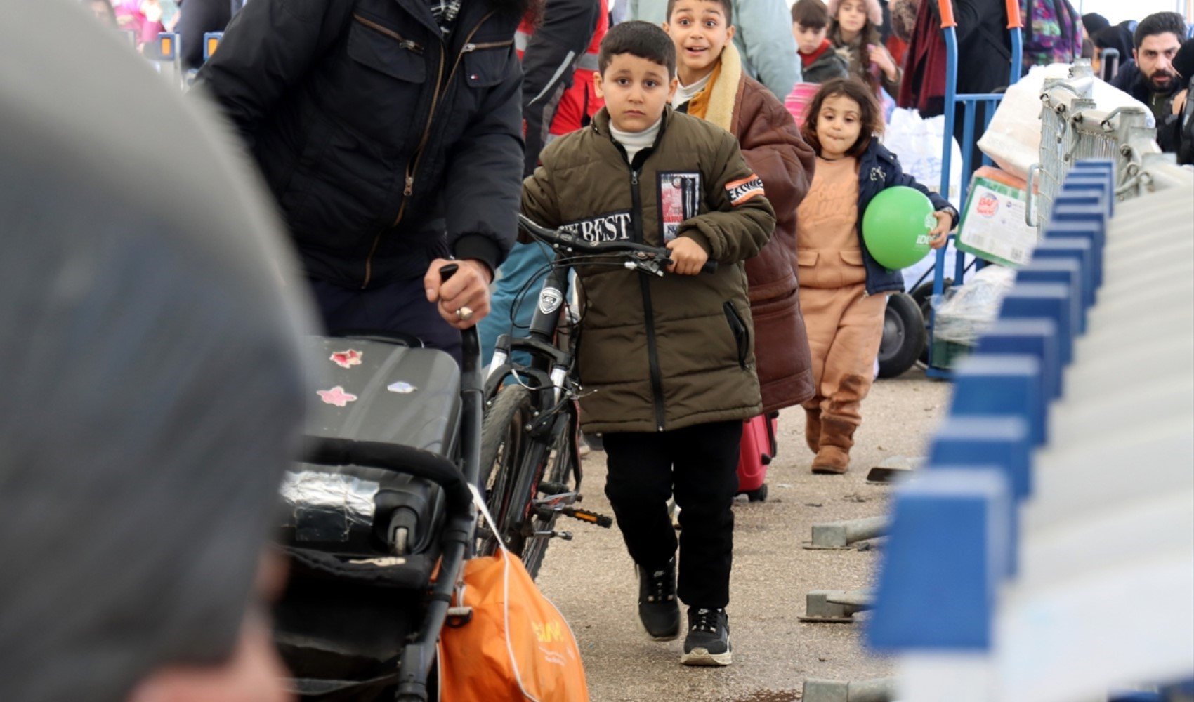 Türkiye'deki Suriyeliler kendi ülkelerine dönecek mi? 'Her 10 Suriyeliden 8'i...'