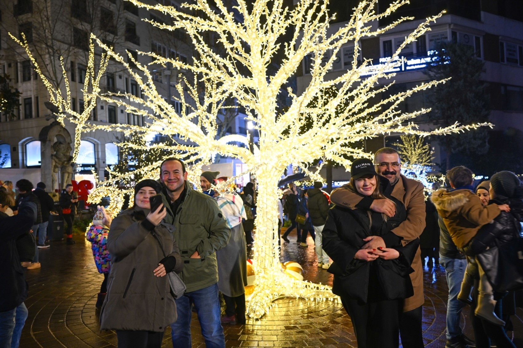 İstanbul'da yılbaşı için güvenlik tedbirleri artırıldı: Hangi bölgelerde araç girişi yasak?