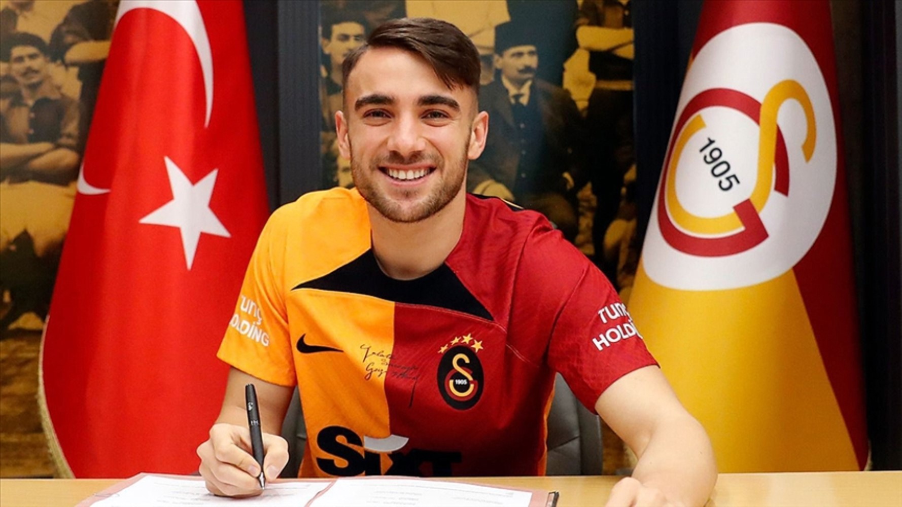 Yeni maaşı belli oldu: Galatasaray’dan Yunus Akgün’e zamlı sözleşme