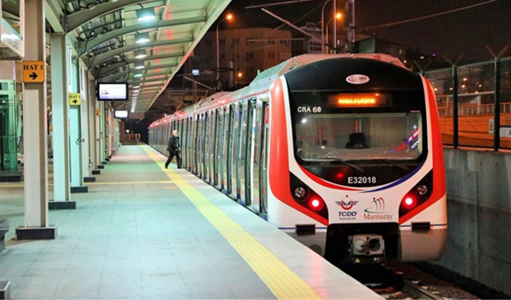 Yılbaşı gecesi için metro seferleri uzatıldı mı? Saat kaça kadar metro var? İstanbul, İzmir ve Ankara için yılbaşı ulaşım seferleri uzadı mı? Yılbaşında toplu taşıma ücretsiz mi?