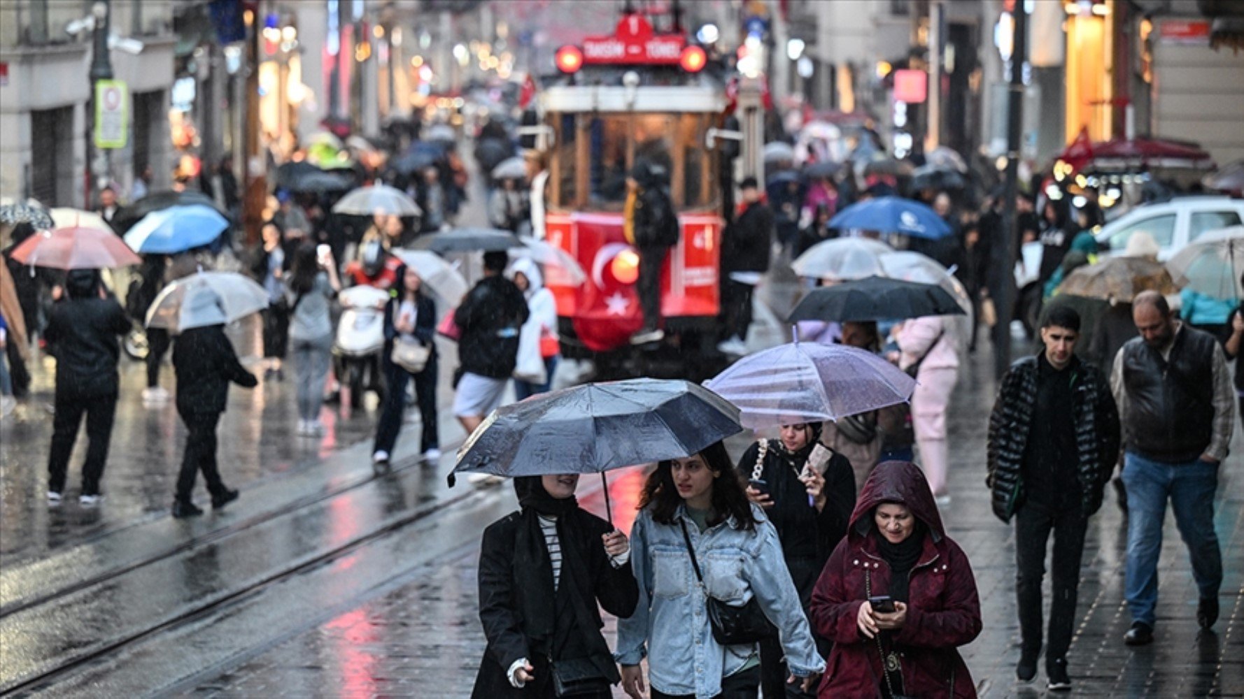 Meteroloji Genel Müdürlüğü uyardı: Kuvvetli sağanak yağışlar geliyor