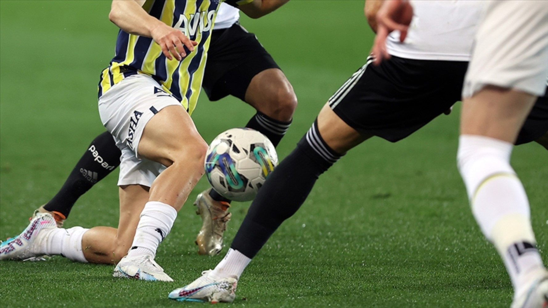 Derbide eşitlik bozulacak mı? Beşiktaş ve Fenerbahçe'nin 10 maçlık hesaplaşması