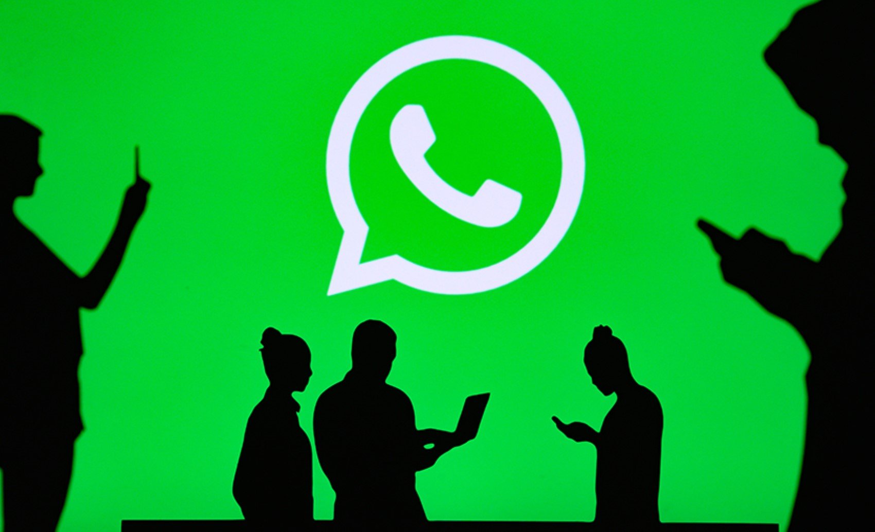 WhatsApp’a gelen yeni özellik ne? WhatsApp paylaşım çubuğu ne işe yarıyor? Ne için kullanılacak?