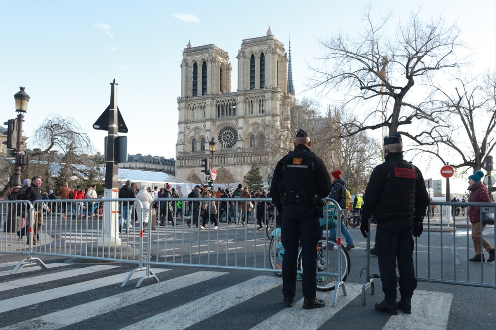 Notre Dame Katedrali 5 yılın ardından ziyarete açılıyor!