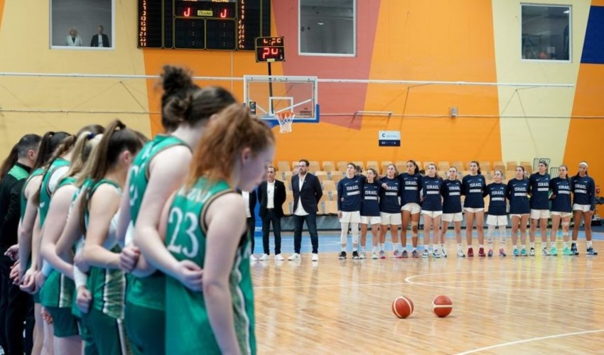 İrlanda kadın milli basketbol takımı, İsrail takımıyla el sıkışmadı