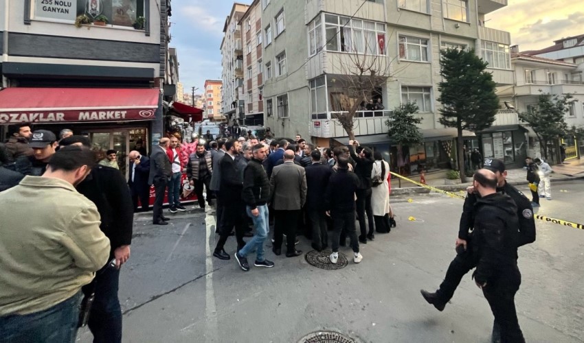 AKP Küçükçekmece Belediye Başkan Adayı Aziz Yeniay'a silahlı saldırı