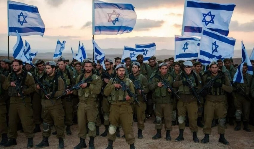 La guerra si intensifica: l'esercito israeliano attende l'ordine di attacco dal governo