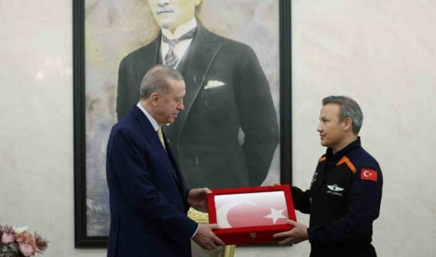 Karar Resmi Gazete'de: Alper Gezeravcı, Türkiye Uzay Ajansı Yönetim Kurulu Üyeliğine atandı