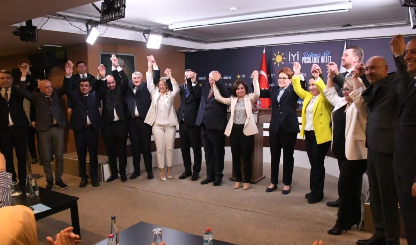 İYİ Parti'nin İzmir adayları açıklandı
