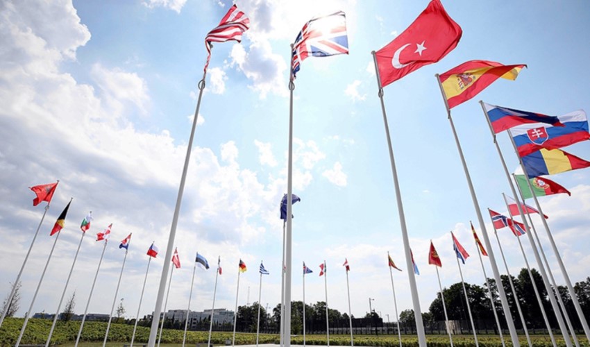 Il Ministro della Difesa Nazionale Yaşar Güler ha partecipato alla riunione della NATO