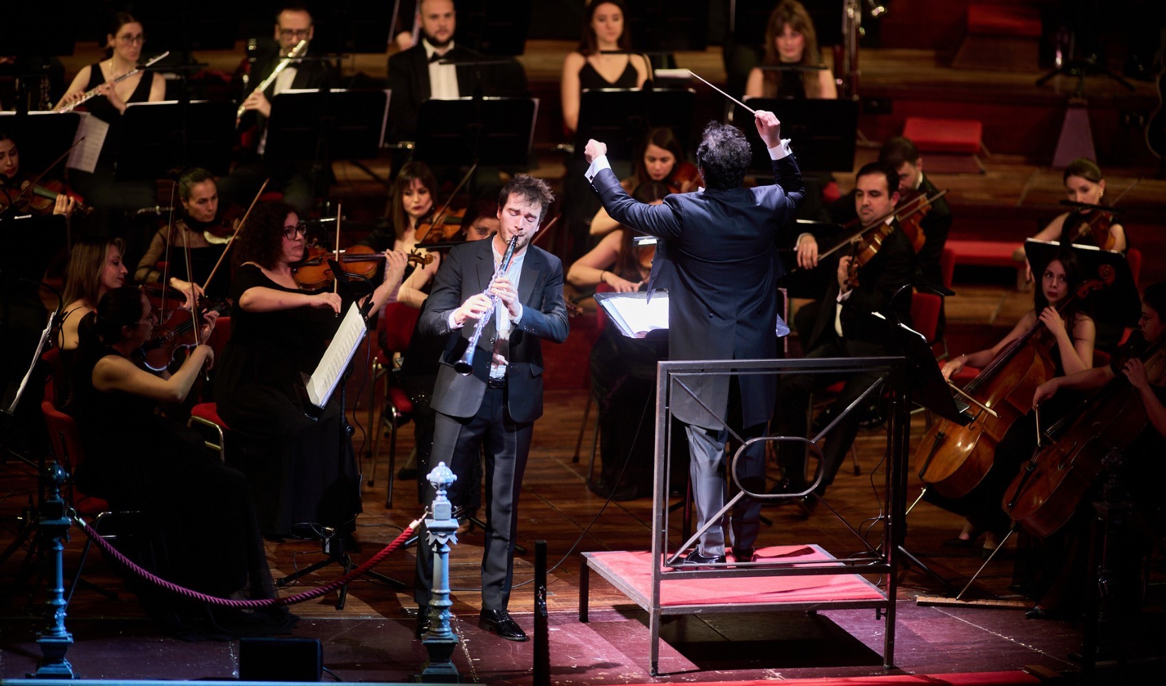 Olten Filarmoni Orkestrası Amsterdam'da sahne aldı