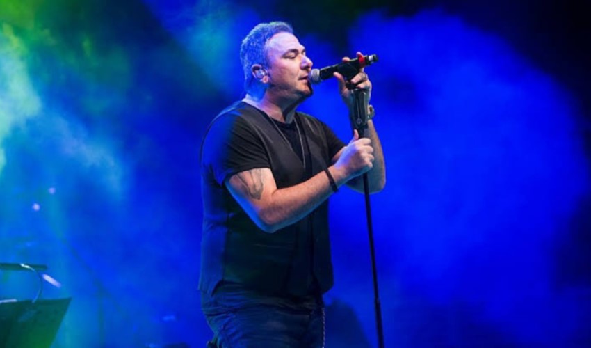 Yunan sanatçı Antonis Remos, Türkiye'ye geliyor