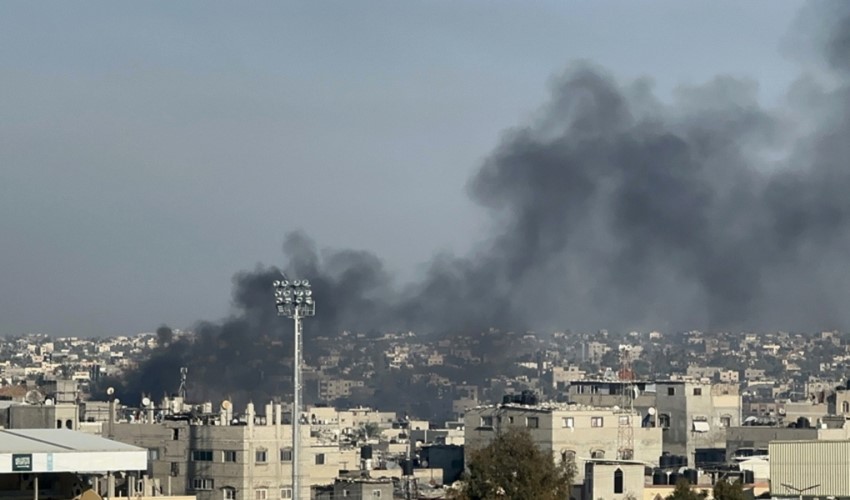 Il bilancio delle vittime a Gaza, colpita da Israele, sale a 27.131