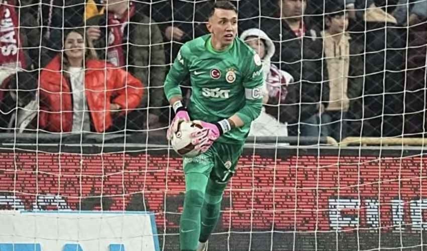 Fernando Muslera: 'Dobbiamo farlo per il titolo'