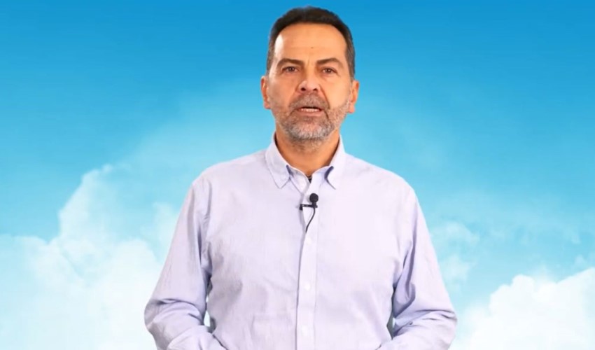 Nasuh Mahruki annuncia la sua candidatura indipendente