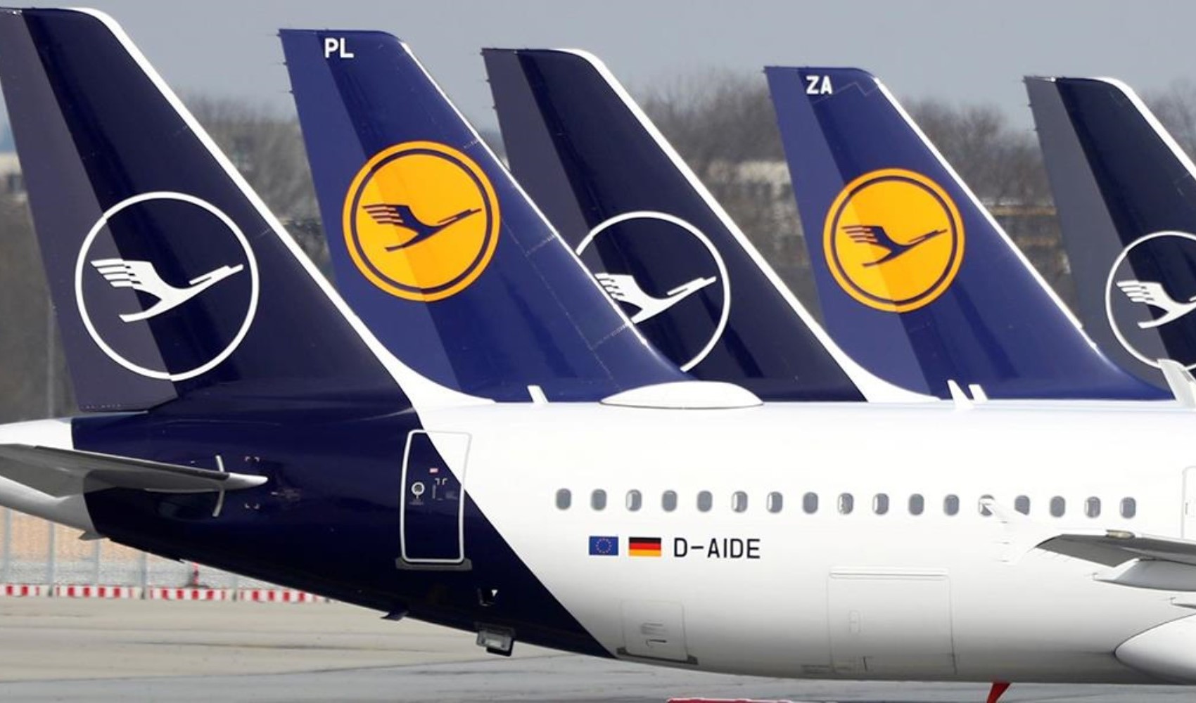 Alman hava yolu şirketi işçileri greve gitti: Uçuşlar ertelendi