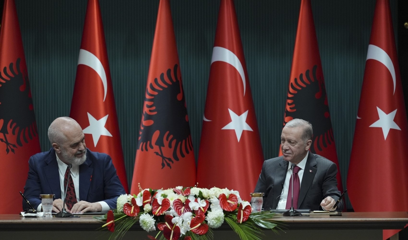 Erdoğan, Arnavutluk Başbakanı Rama ile ortak basın toplantısında konuştu