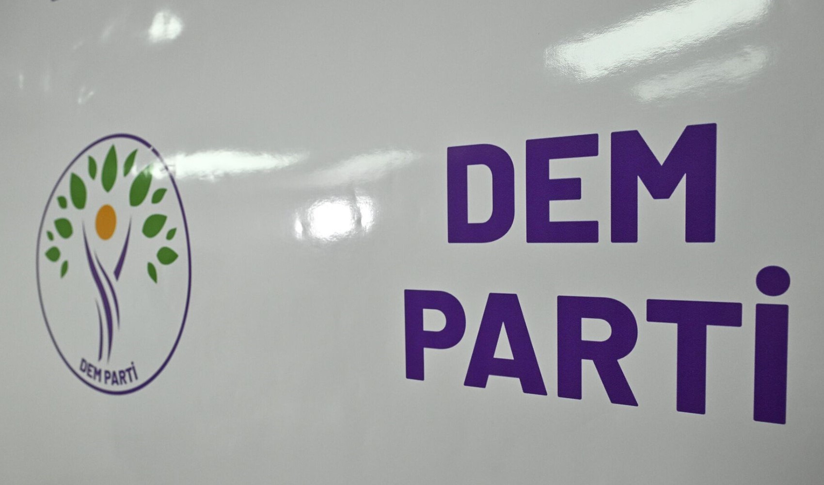 DEM Parti İstanbul'da hangi ilçelerde aday gösterdi? 22 ilçede aday yok!