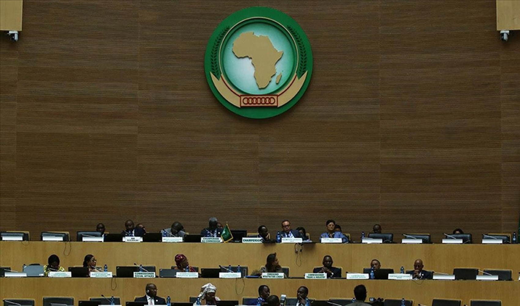 Afrika Birliği, yabancı ülkelere Afrika'nın iç işlerine karışmayın çağrısı yaptı