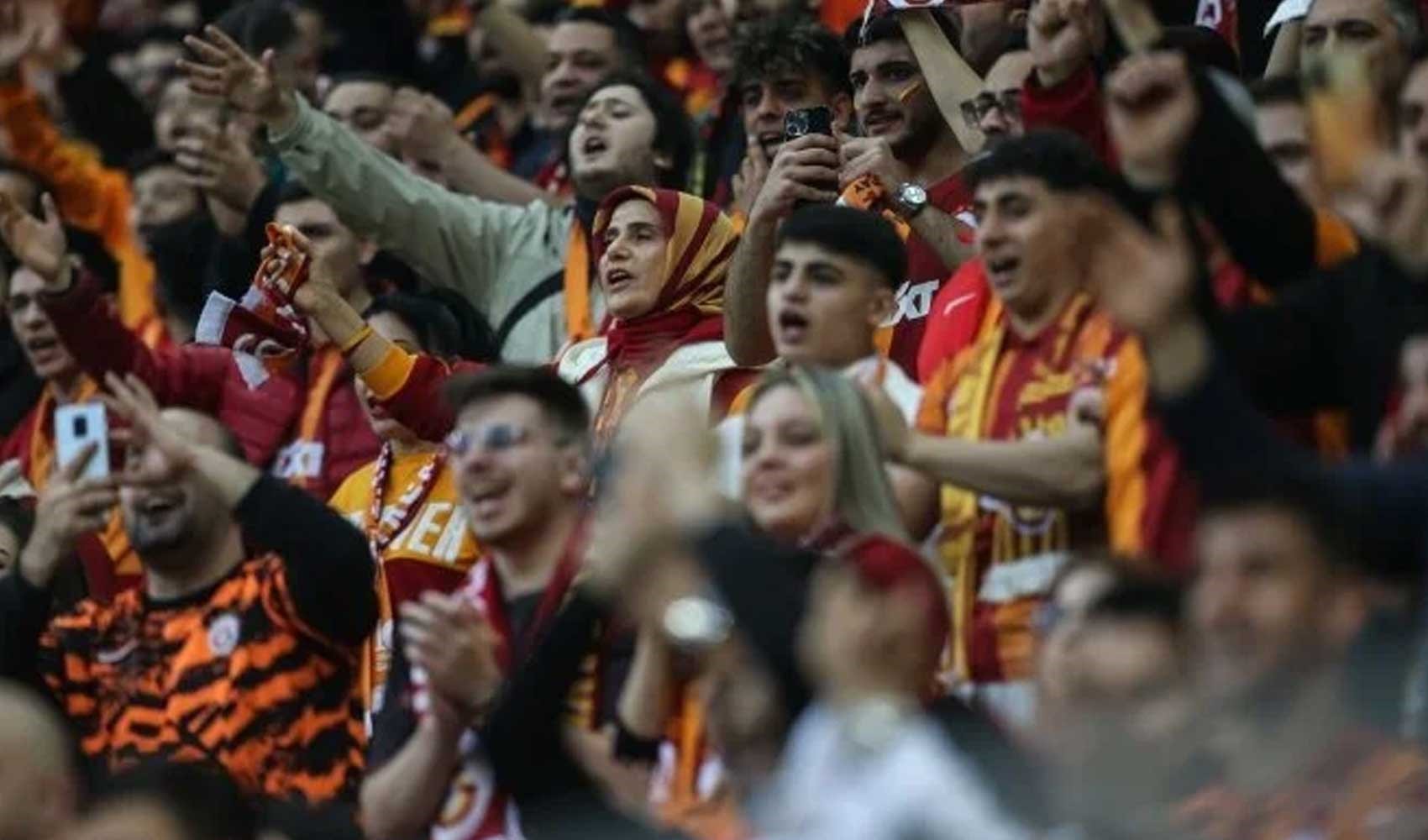 Galatasaray'dan taraftarına uyarı!