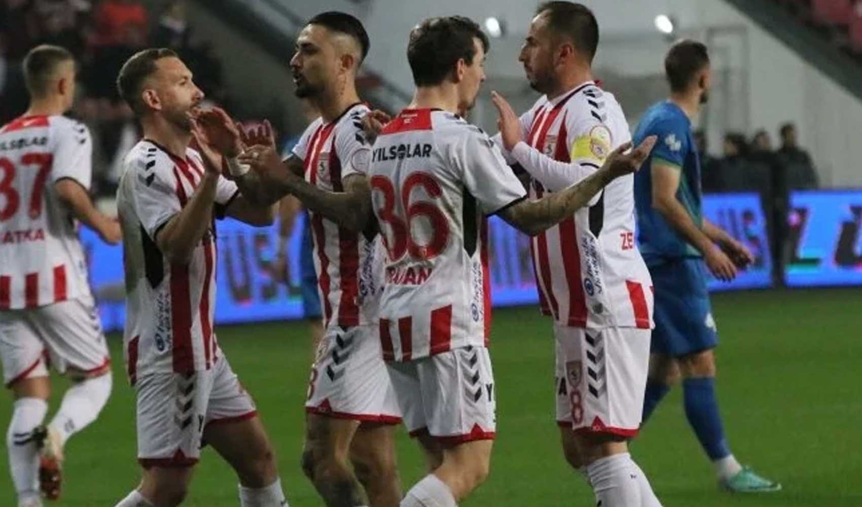 Il Samsunspor conquista 3 punti in casa con 3 gol