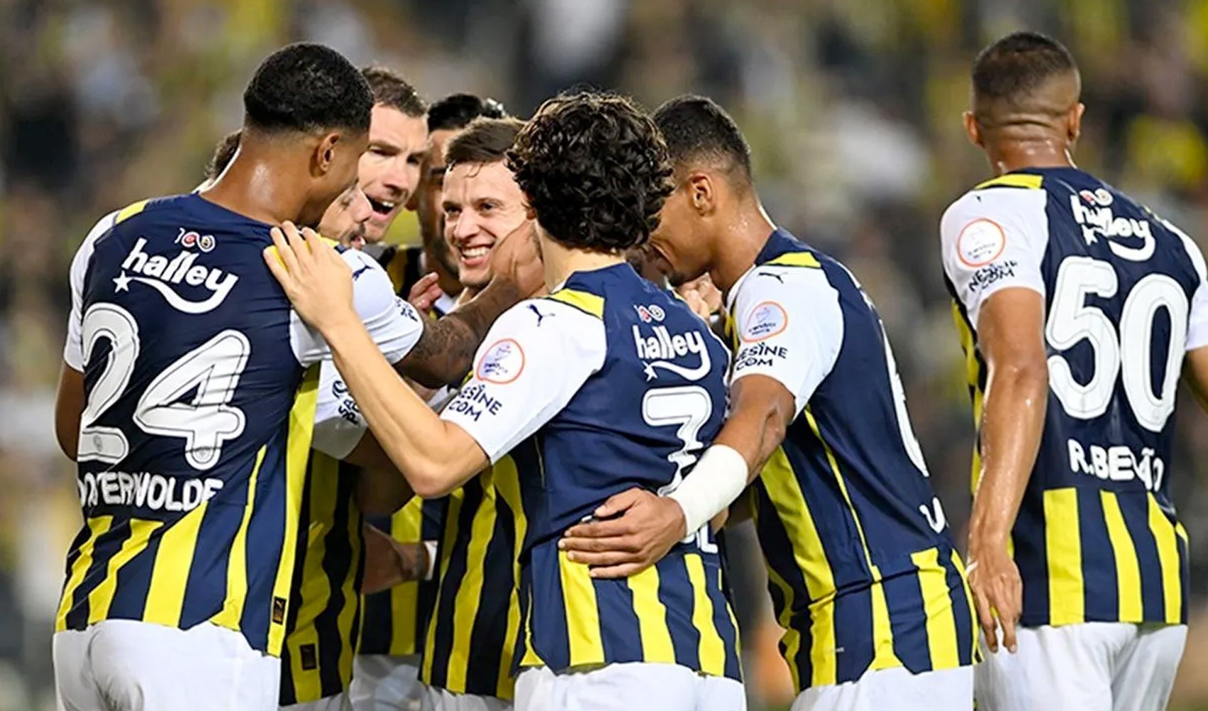 Fenerbahçe'de 9 futbolcuyla yollar ayrılacak!