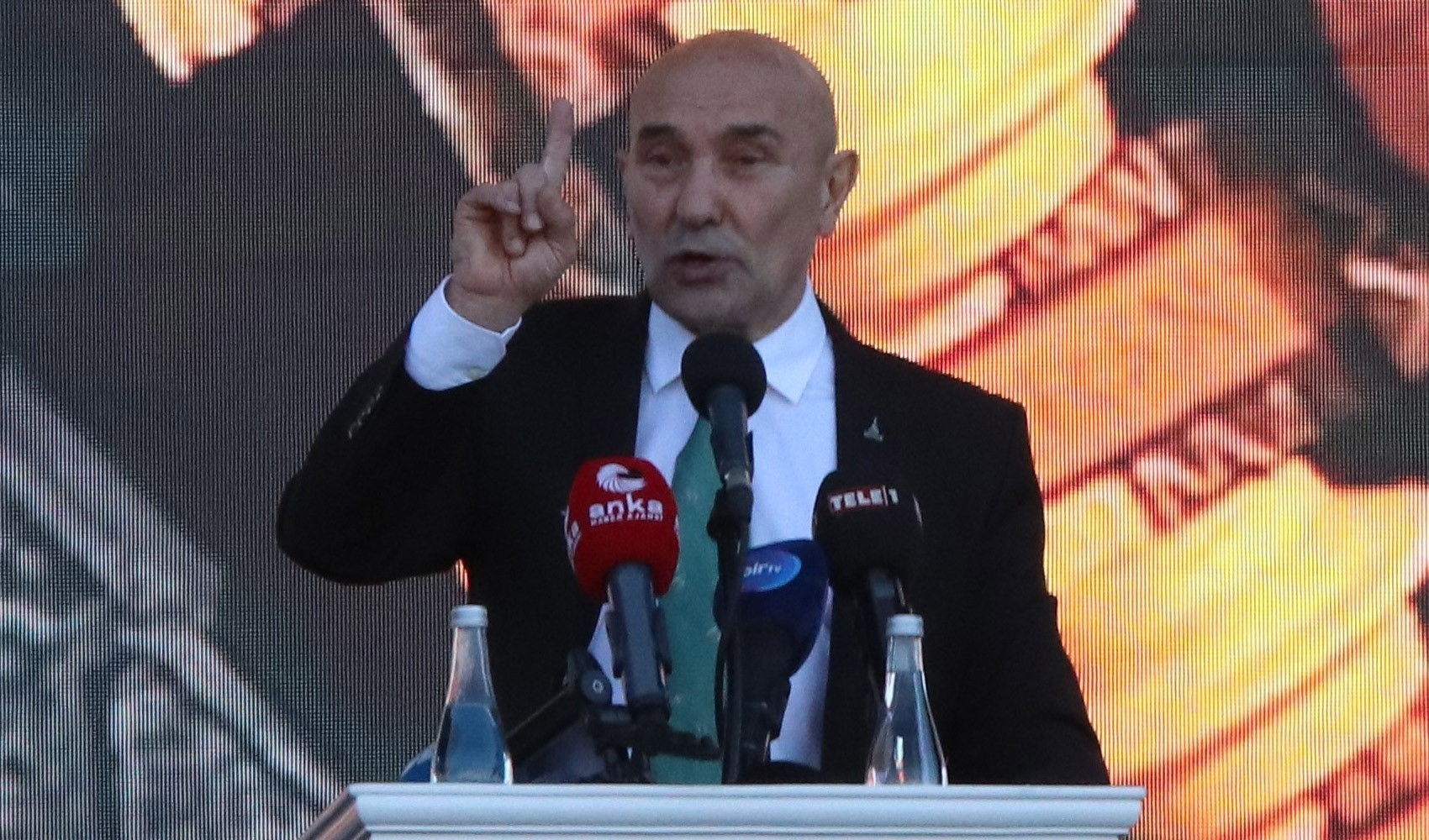 Tunç Soyer'den partisi CHP'ye sitem dolu sözler