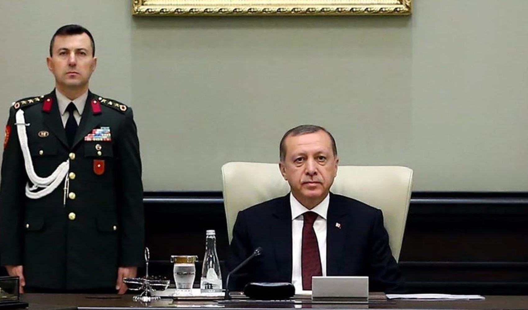 Darbeci General ve Erdoğan'ın Eski Başyaverinden Dehşet Suçlamalar
