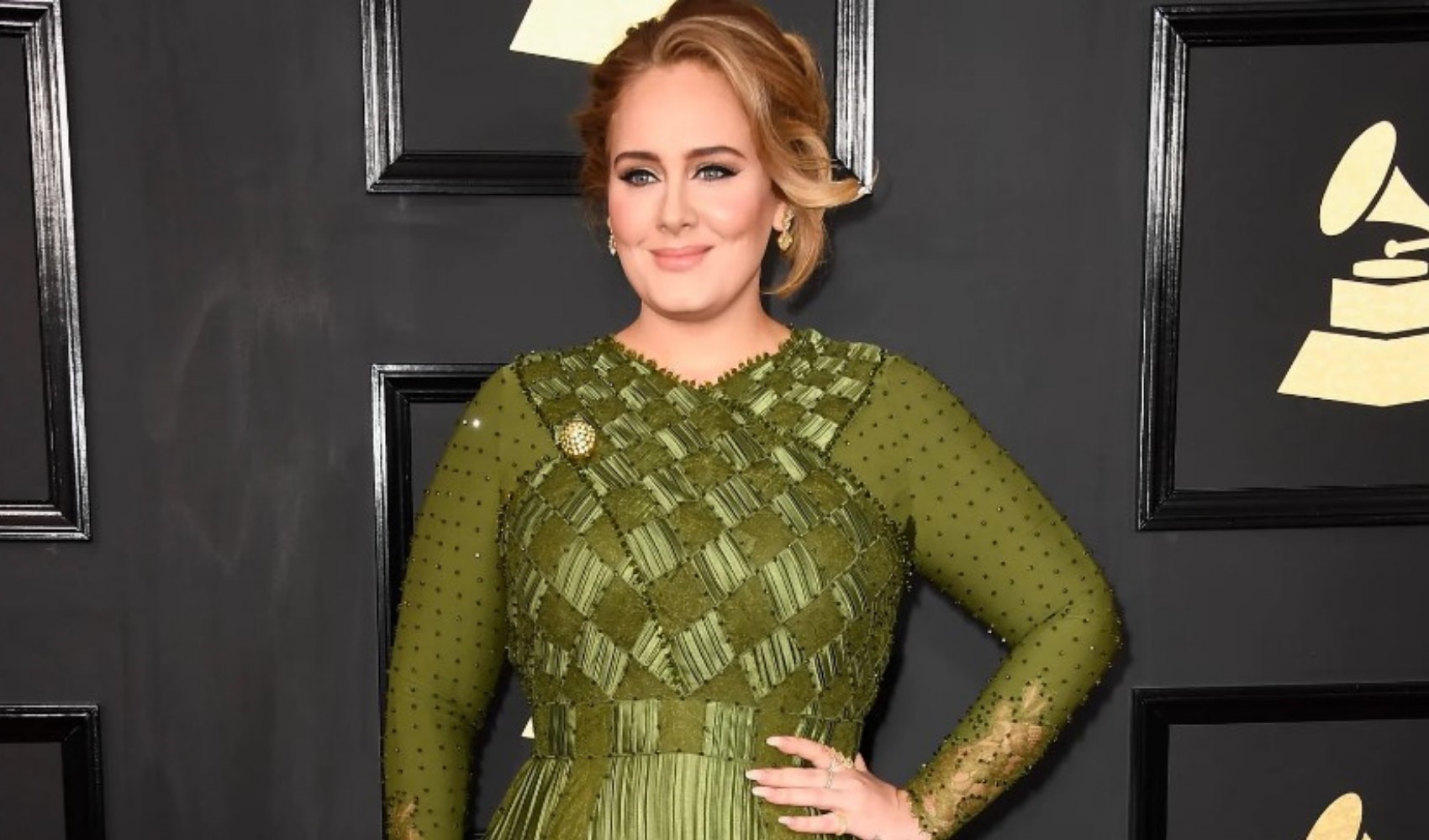 Şarkıcı Adele rahatsızlandı: Konserlerini iptal etti